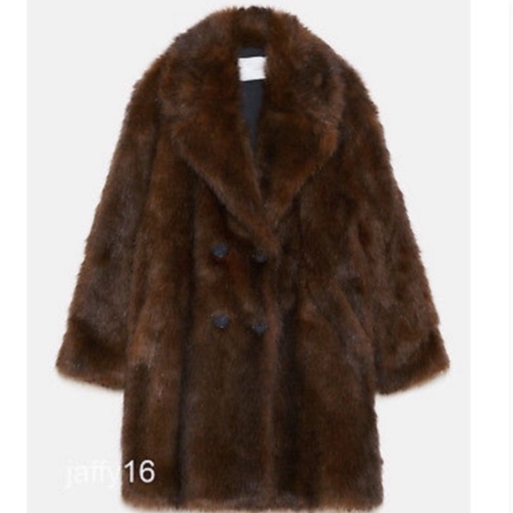 SOLD OUT ZARA FAUX FUR COAT